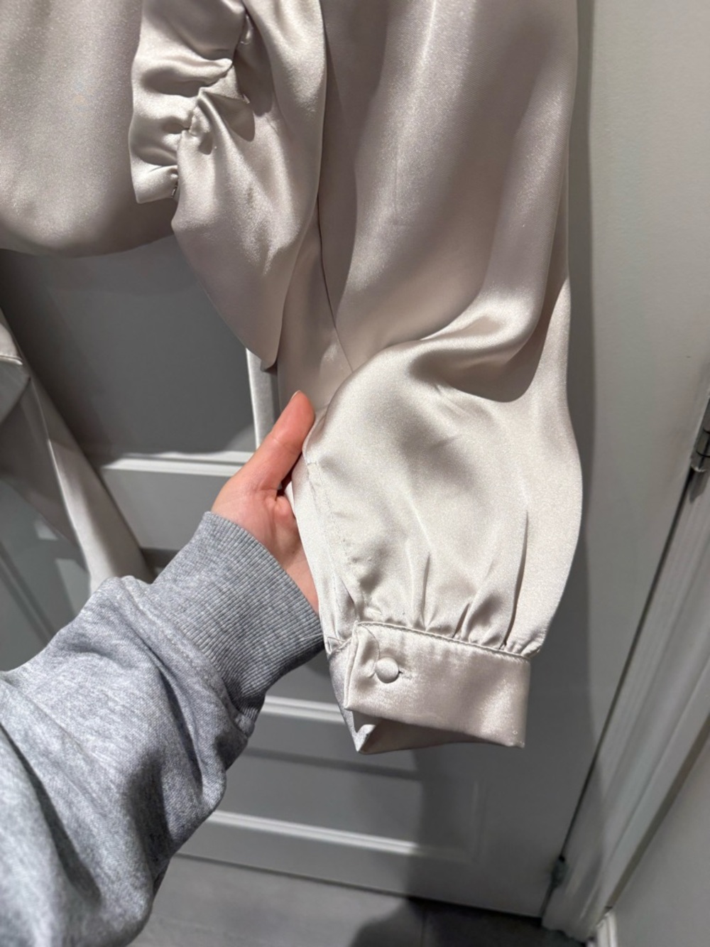 Dynamite Satin Scoop Tie-Back Blouse in Soft Cream - Picture 5 of 8